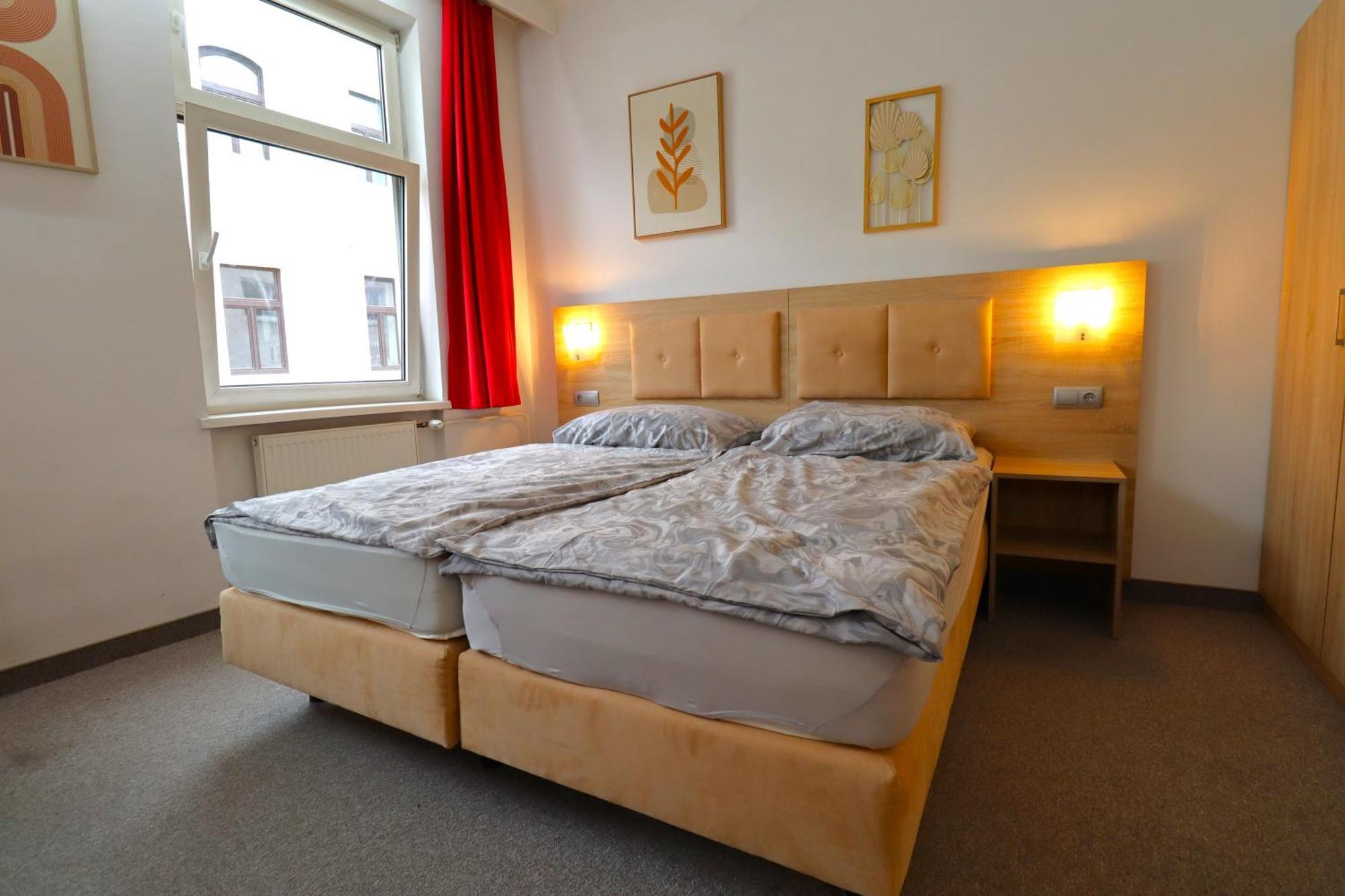 Default 1170 Hotel Виена Екстериор снимка