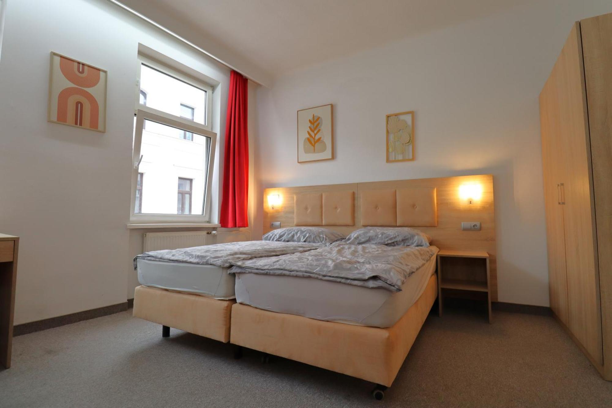 Default 1170 Hotel Виена Екстериор снимка